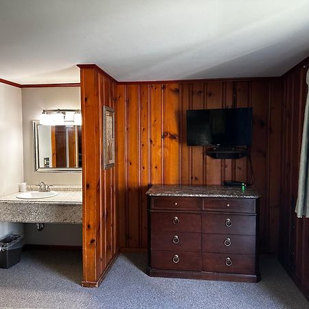 Northeaster Motel Kittery Exterior photo